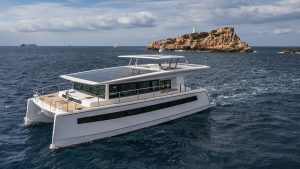 Countdown to Cannes Yachting Festival 2022: Silent 60