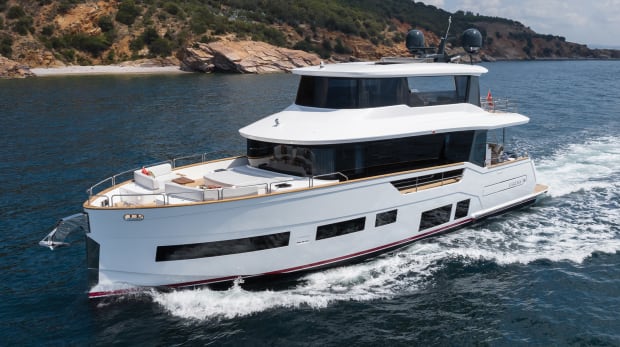 Sirena 78 Yacht Review