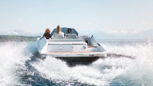 Are electric boats finally catching up to cars? Torqeedo Deep Blue 100i 2500 makes us wonder...