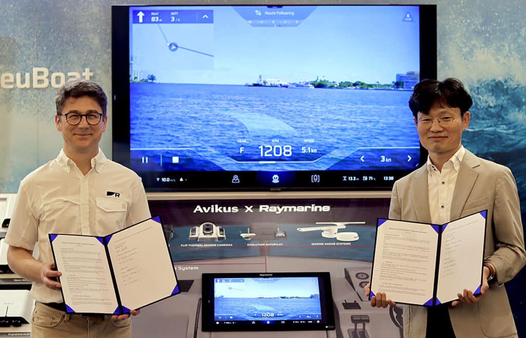 Avikus and Raymarine Partnership Spotlights Autonomous Boat Systems
