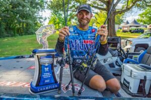 MUSTAD Presents Brandon Lester on Simplifying Bass Rods