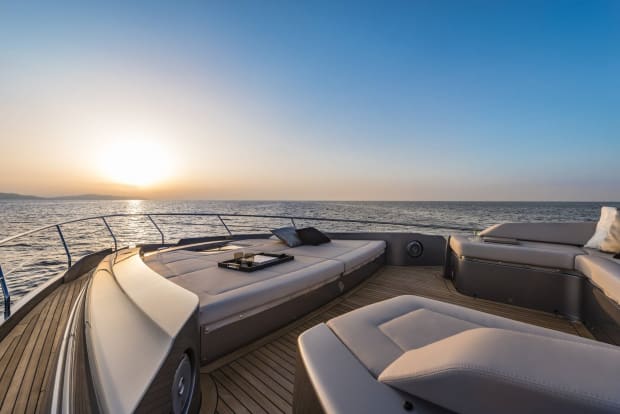 LUXURY YACHT ENTERTAINMENT AREA TRENDS FOR 2023